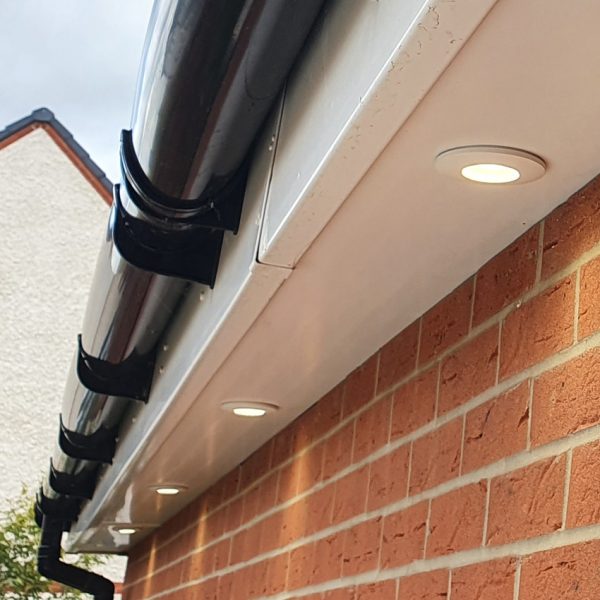 cammac-electrical-cameron-macdonald-electrician-bury-st-edmunds-electrical-portfolio-850x850-lighting-outdoor-3